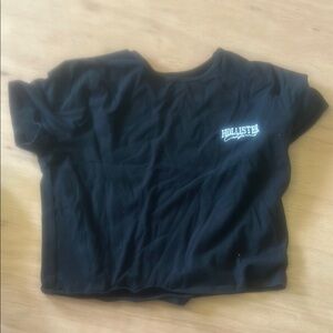 Hollister women’s Black T-Shirt